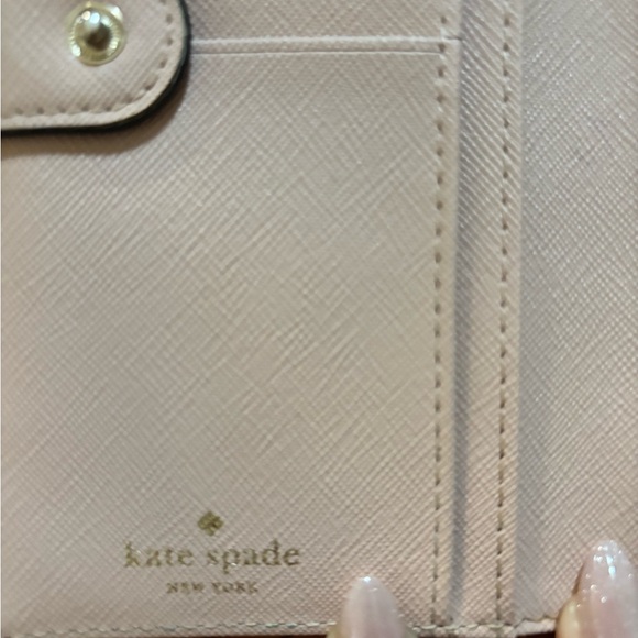 Kate Spade Two-Tone Black and Cream Wallet - Picture 3 of 5